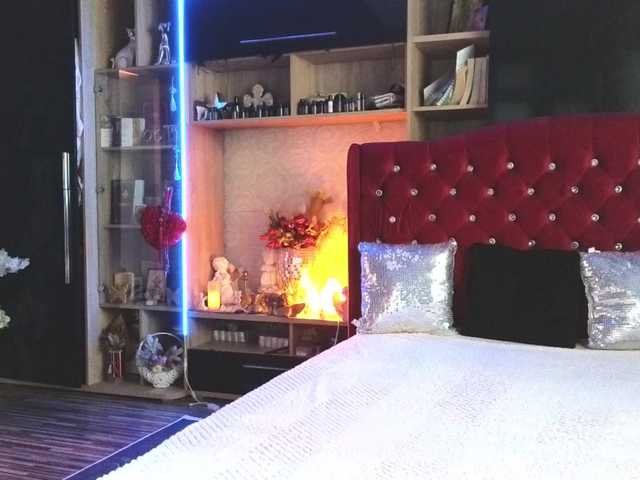 CandyBigbooty live cam on BongaCams