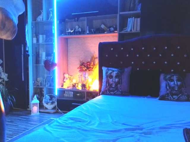 CandyBigbooty live cam on BongaCams