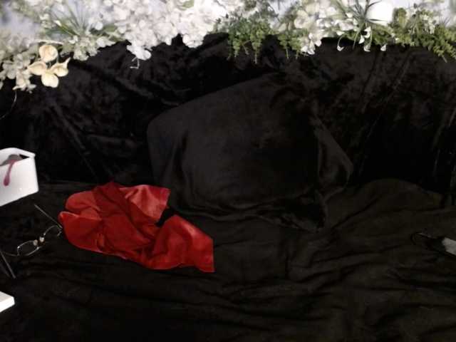 olhanodeta1ls live cam on BongaCams