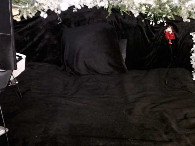 olhanodeta1ls live cam on BongaCams