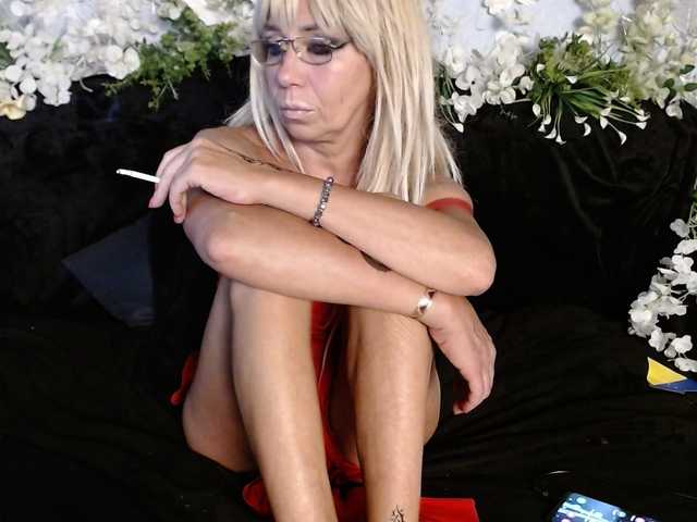 olhanodeta1ls live cam on BongaCams