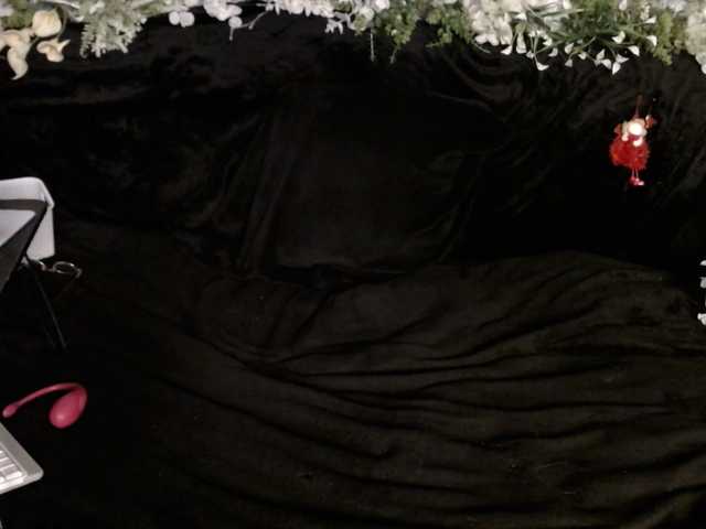 olhanodeta1ls live cam on BongaCams