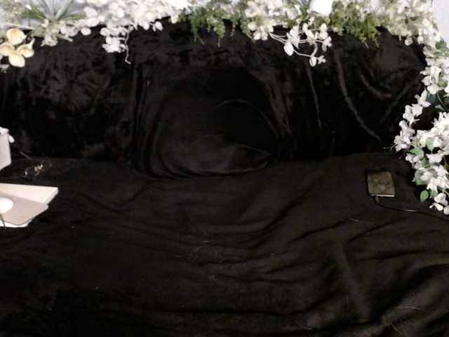 olhanodeta1ls live cam on BongaCams