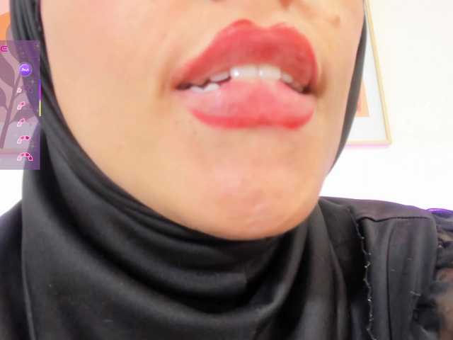 kalaa- live cam on BongaCams