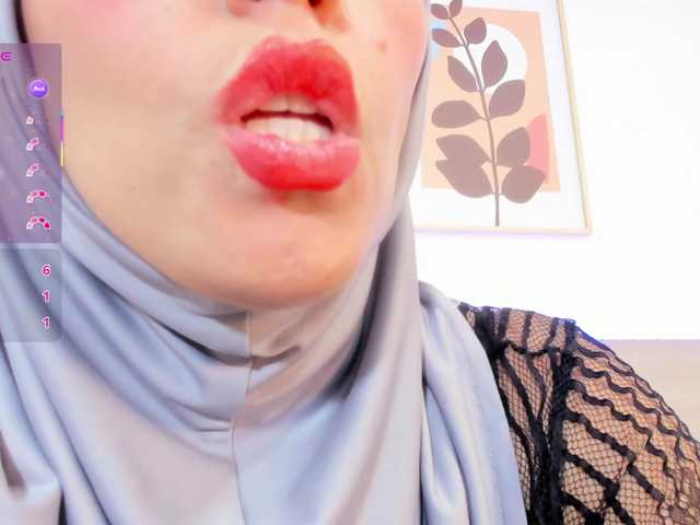 kalaa- live webcam show