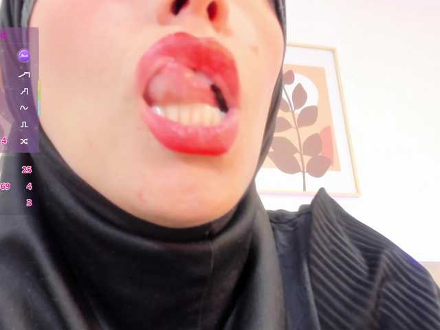 kalaa- live webcam show