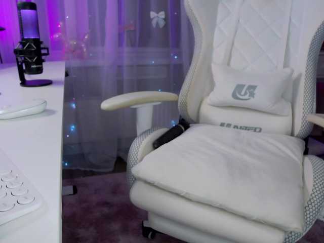 my--Polina live cam on BongaCams