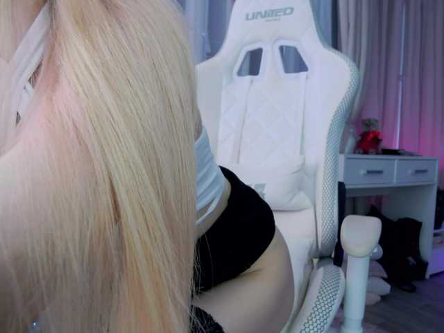 my--Polina live cam on BongaCams