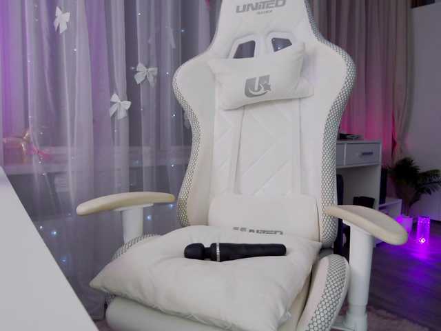 my--Polina live cam on BongaCams