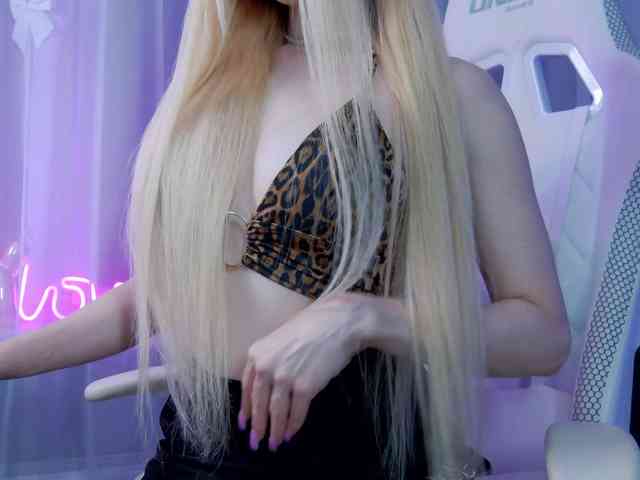 WhyBaby_ webcam
