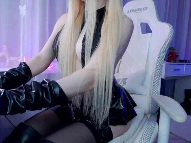 WhyBaby_ webcam