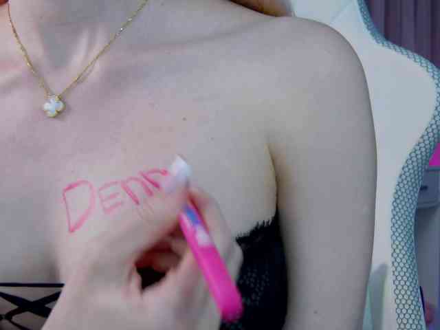 WhyBaby_ webcam