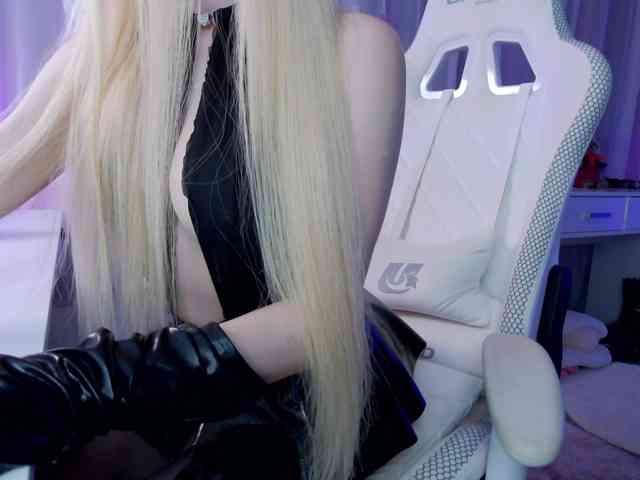 WhyBaby_ webcam