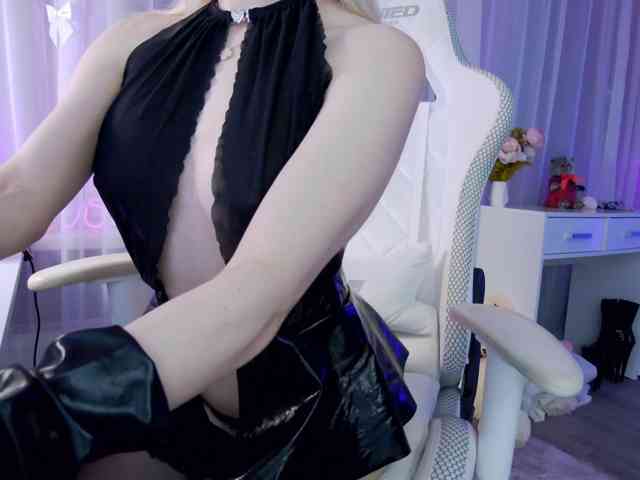 WhyBaby_ webcam