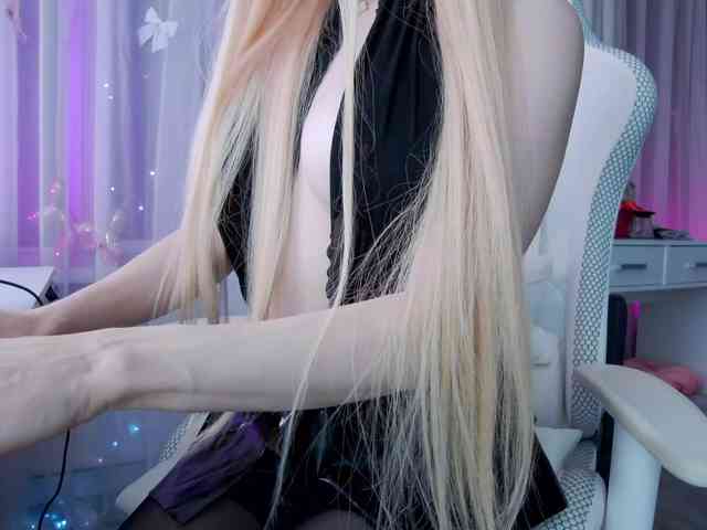 WhyBaby_ webcam