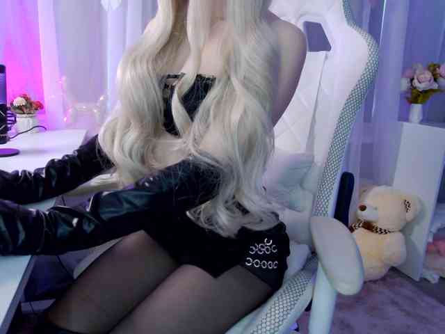 WhyBaby_ webcam