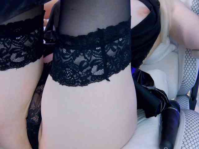 WhyBaby_ webcam