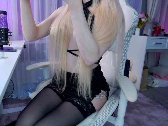 WhyBaby_ webcam