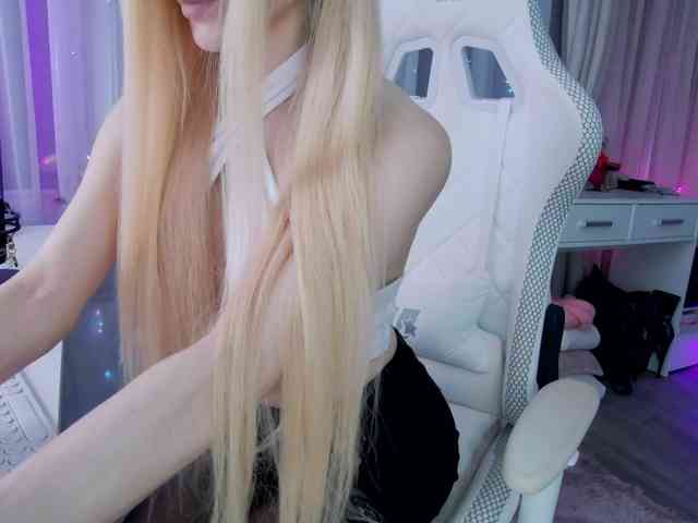 WhyBaby_ webcam