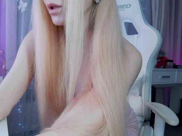 WhyBaby_ webcam