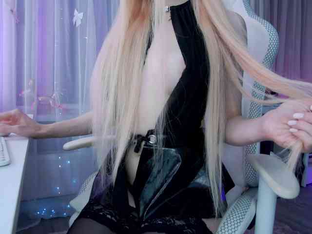 WhyBaby_ webcam