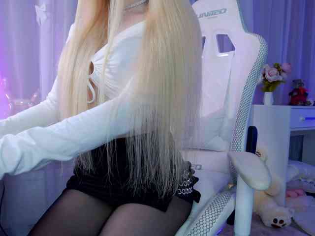 WhyBaby_ webcam