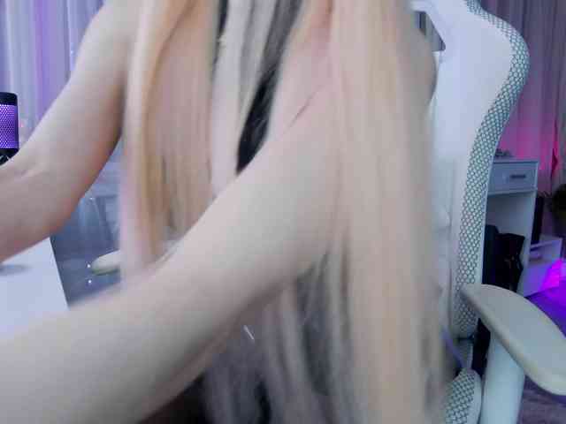 WhyBaby_ webcam