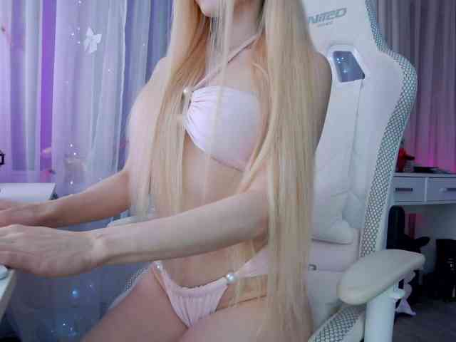 WhyBaby_ webcam