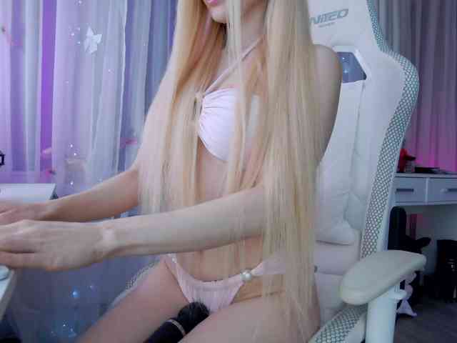 WhyBaby_ webcam