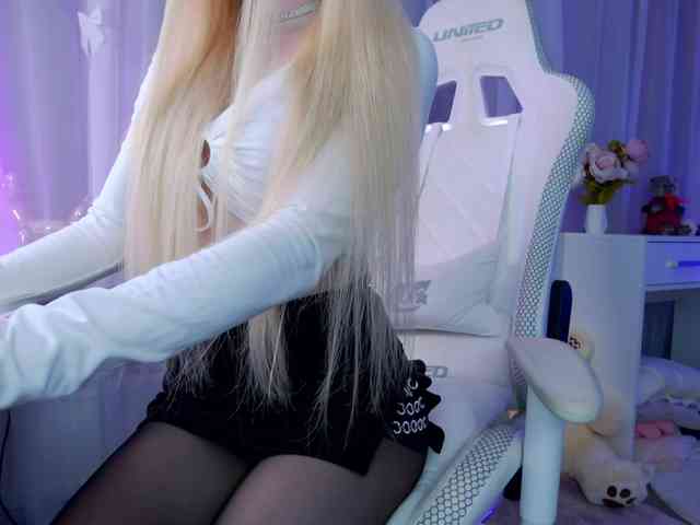 WhyBaby_ webcam
