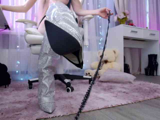 WhyBaby_ webcam