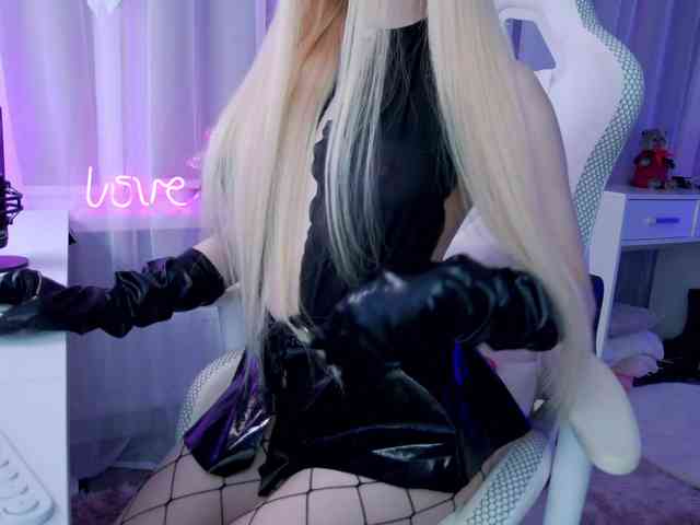 WhyBaby_ webcam