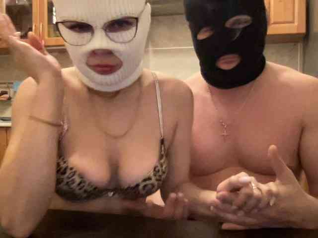 Lowenbrau3189 webcam