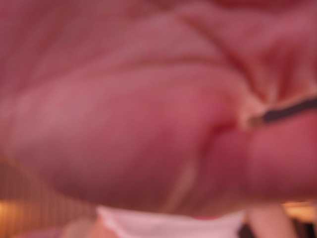 bella-adams live cam on BongaCams