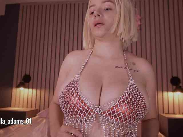 bella-adams webcam
