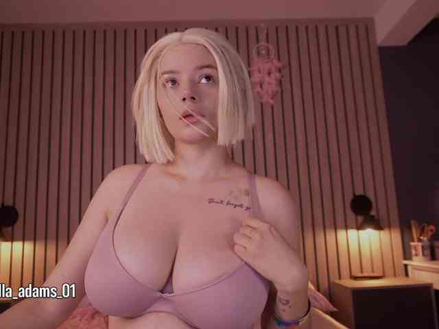 bella-adams webcam