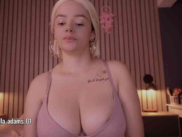 bella-adams webcam