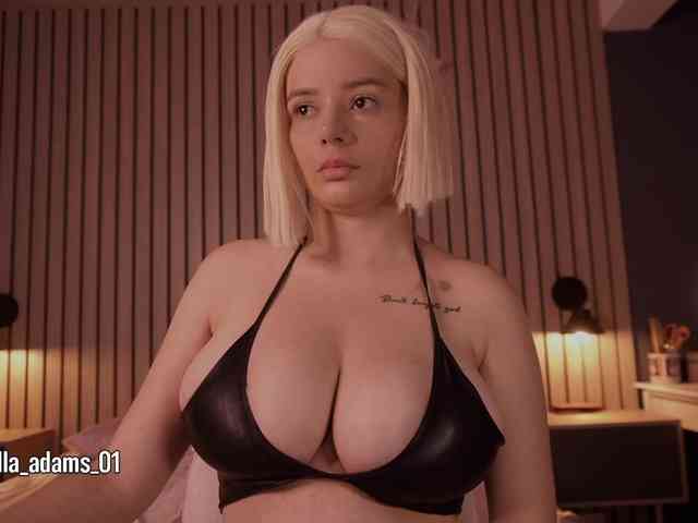 bella-adams webcam