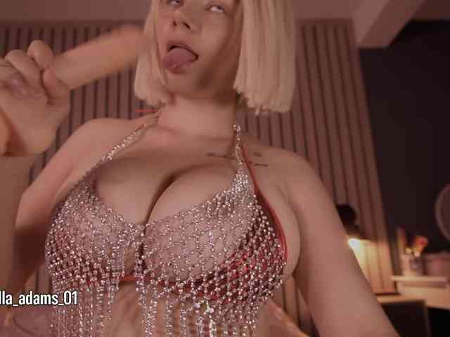 bella-adams webcam