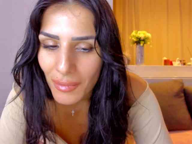 Milfchelle webcam