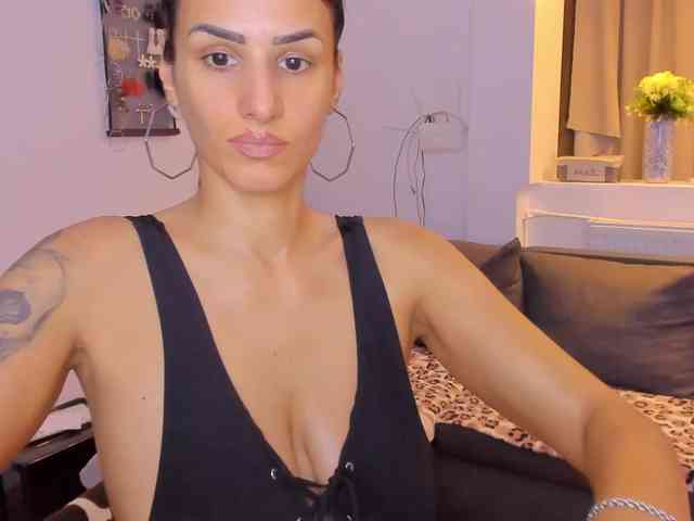 Milfchelle webcam