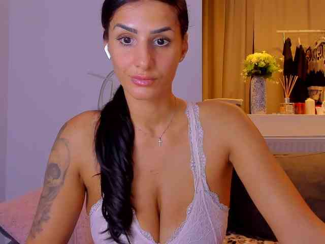 Milfchelle webcam