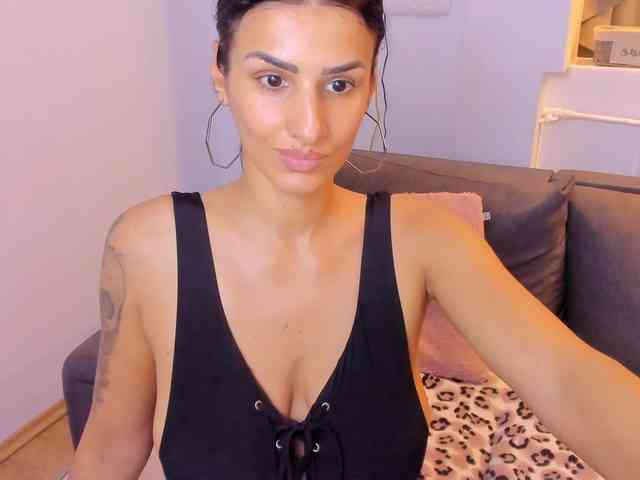 Milfchelle webcam