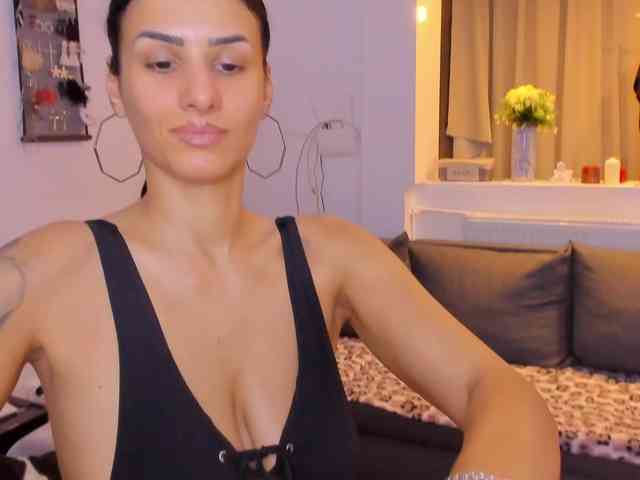 Milfchelle webcam