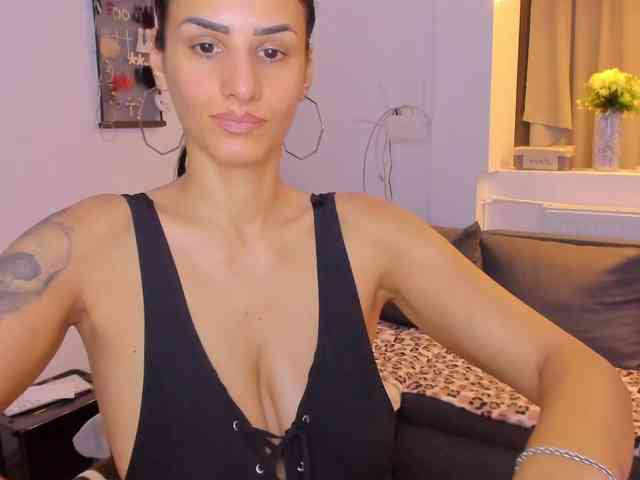 Milfchelle webcam