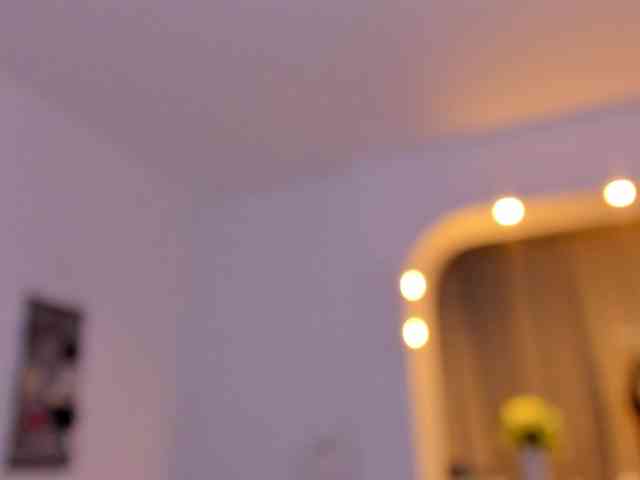 Milfchelle webcam