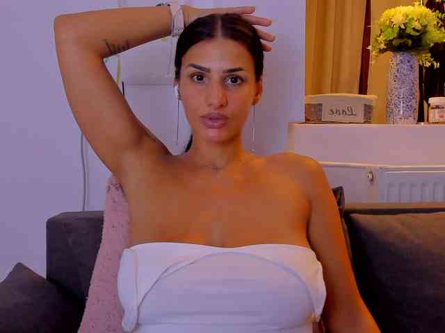 Milfchelle webcam