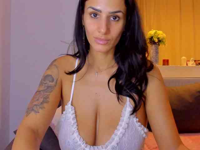 Milfchelle webcam