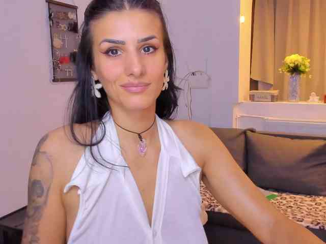Milfchelle webcam