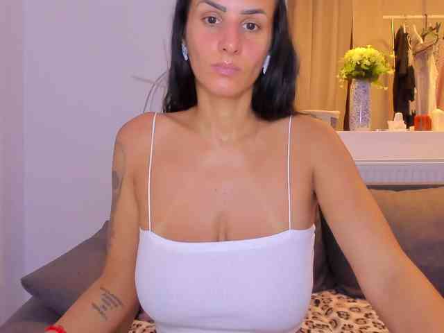 Milfchelle webcam